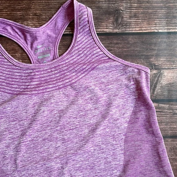 NIKE | Pale purple marl DRIFIT racerback workout tank - Picture 3 of 9